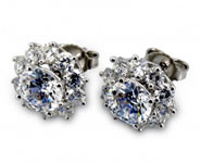 Simon G DE143 Diamond Earrings - $700 GIFT CARD INCLUDED WITH PURCHASE. Simon G DE143 Diamond Earrings - $300 GIFT CARD INCLUDED WITH PURCHASE, Earrings. Simon G. Hung Phat Diamonds & Jewelry