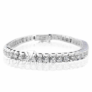 Diamond 18K White Gold Bracelet L1323. Diamond 18K White Gold Bracelet L1323, Diamond Bracelets. Bracelets. Top Diamonds & Jewelry